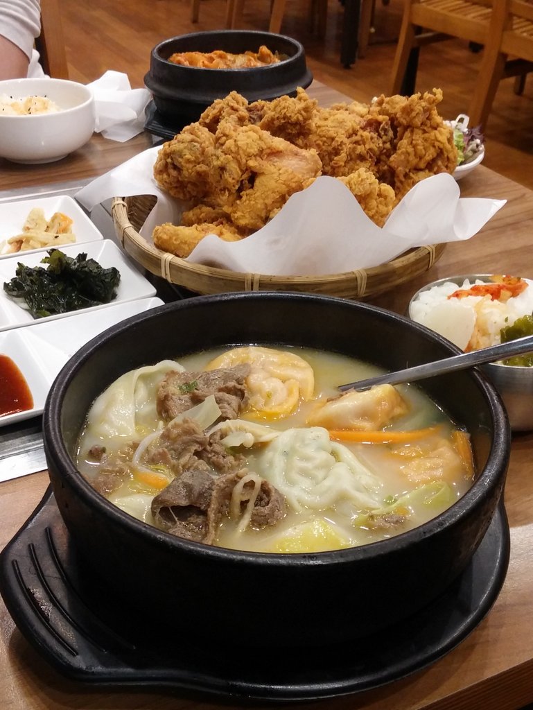 Dumpling soup with beef, Korean fried chicken, spicy pork soup.